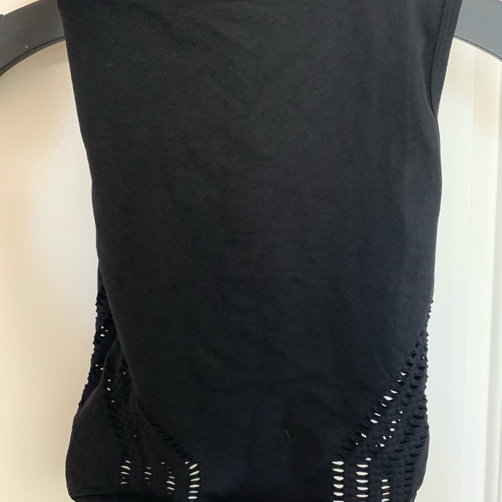 Cut out tank - cropped